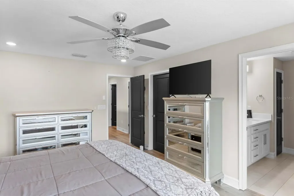 5351 Bridge Street Tampa FL 33611