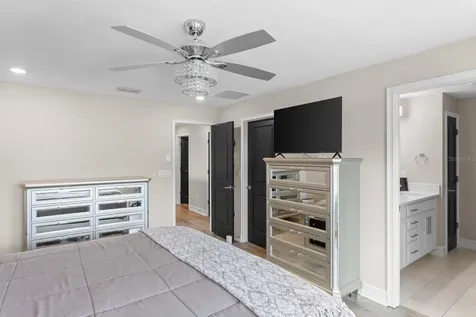 5351 Bridge Street Tampa FL 33611