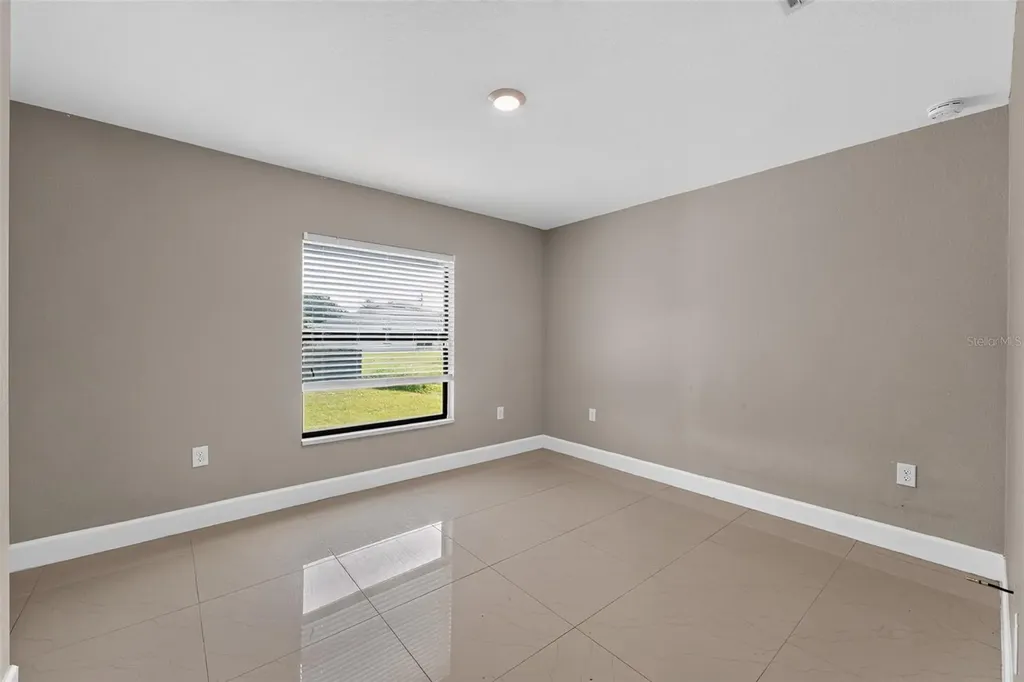 2712 15th Street SW Lehigh Acres FL 33976