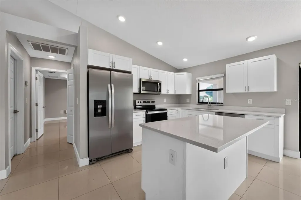 2712 15th Street SW Lehigh Acres FL 33976