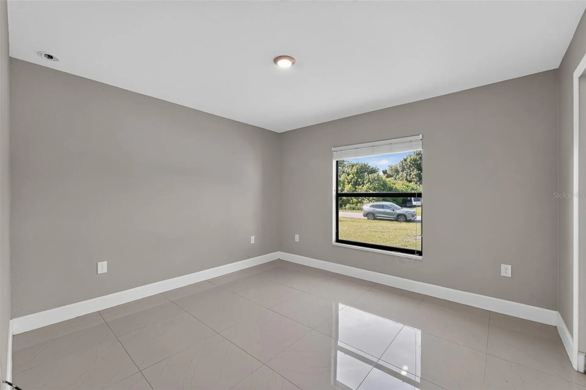 2712 15th Street SW Lehigh Acres FL 33976
