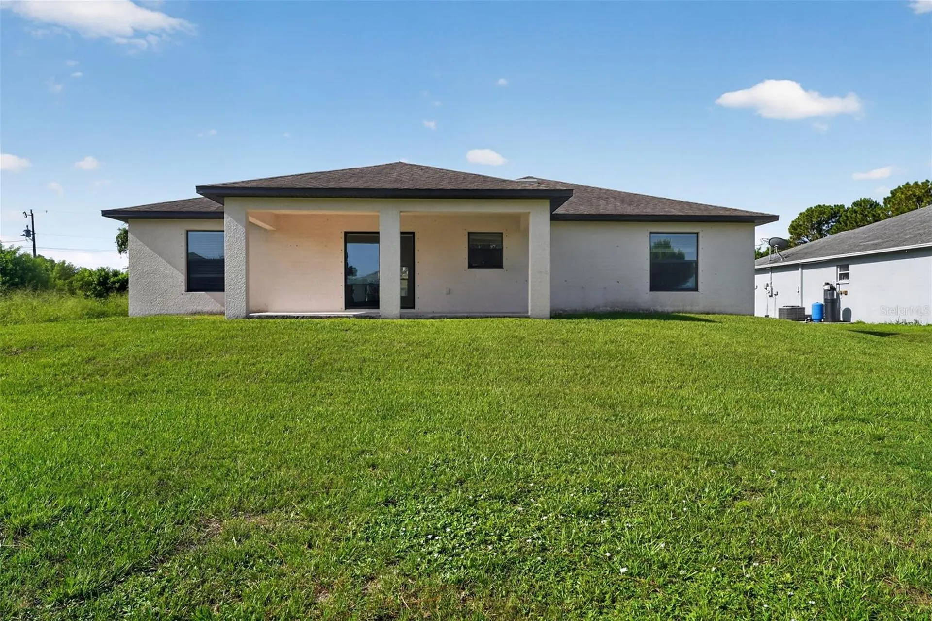 2712 15th Street SW Lehigh Acres FL 33976