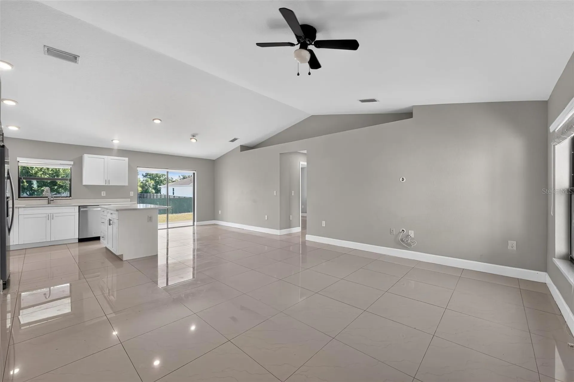 2712 15th Street SW Lehigh Acres FL 33976