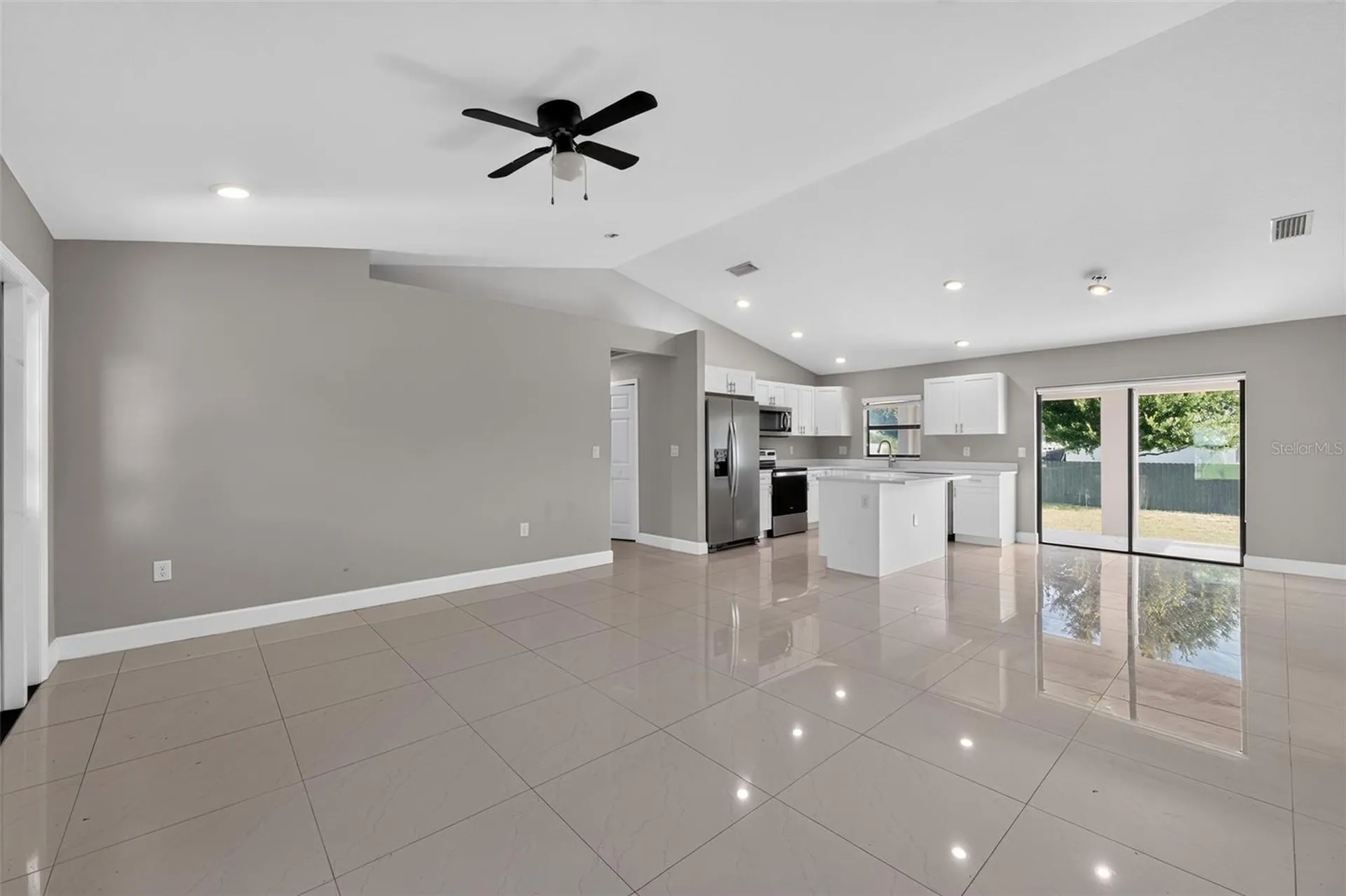 2712 15th Street SW Lehigh Acres FL 33976