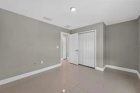 2712 15th Street SW Lehigh Acres FL 33976