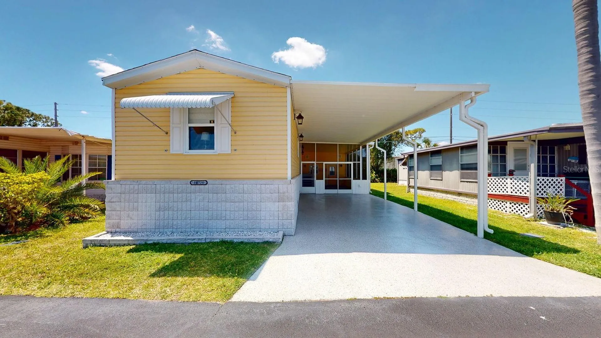 10728 Poplar Street NE St Petersburg FL 33716