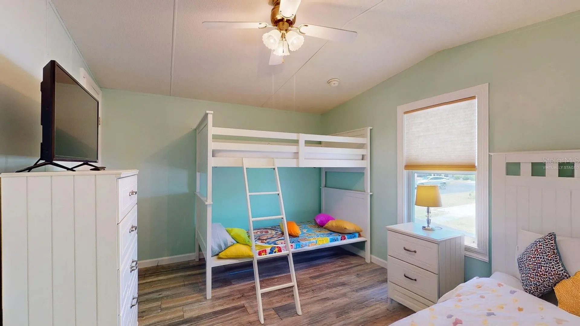 10728 Poplar Street NE St Petersburg FL 33716