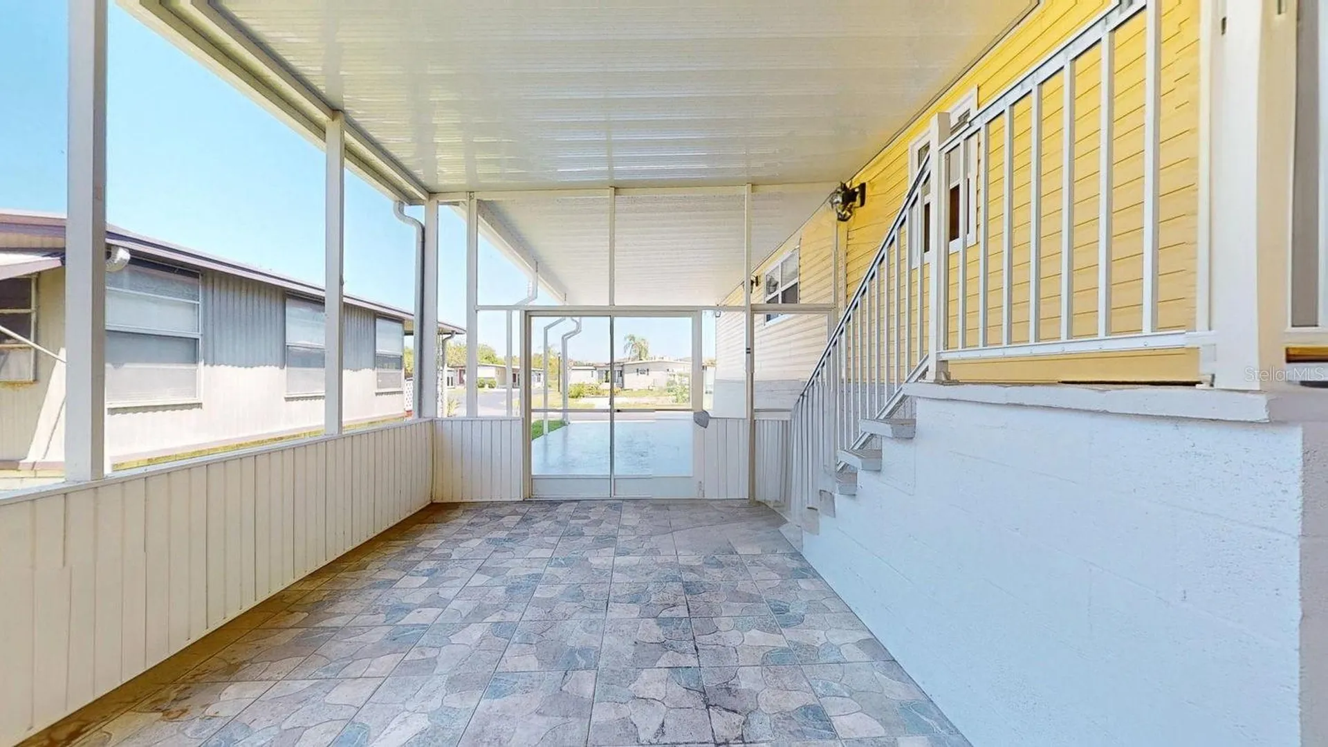 10728 Poplar Street NE St Petersburg FL 33716