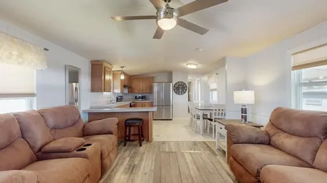 10728 Poplar Street NE St Petersburg FL 33716