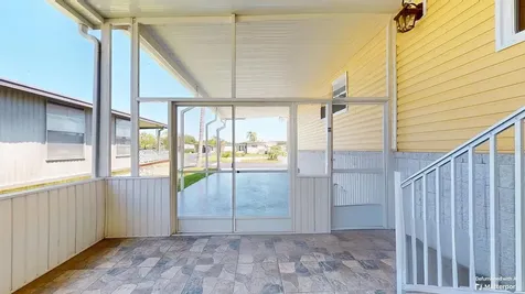 10728 Poplar Street NE St Petersburg FL 33716
