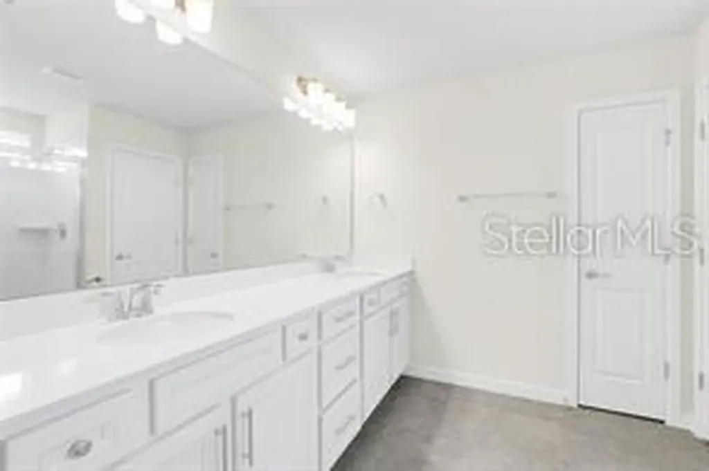 5614 Oak Knoll Drive St Cloud FL 34771