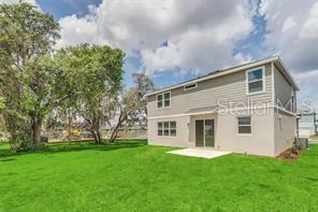 5614 Oak Knoll Drive St Cloud FL 34771