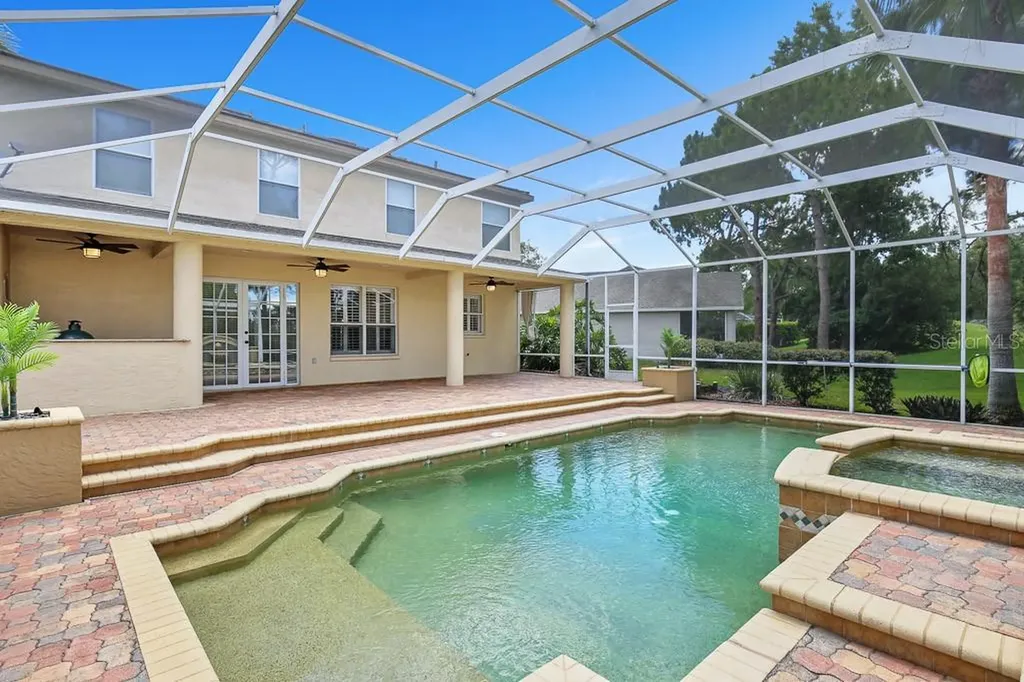 5612 Rockfield Loop Valrico FL 33596