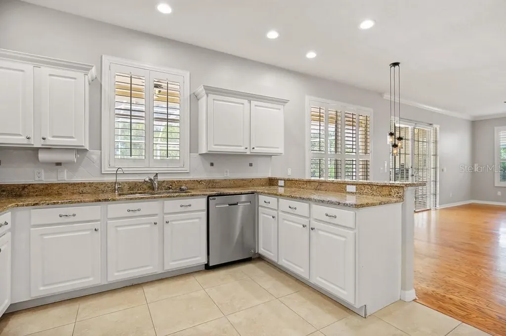 5612 Rockfield Loop Valrico FL 33596