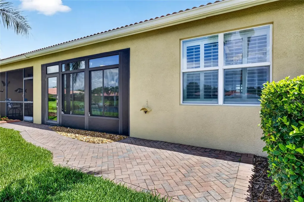 16141 Amethyst Key Drive Wimauma FL 33598