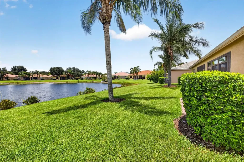 16141 Amethyst Key Drive Wimauma FL 33598