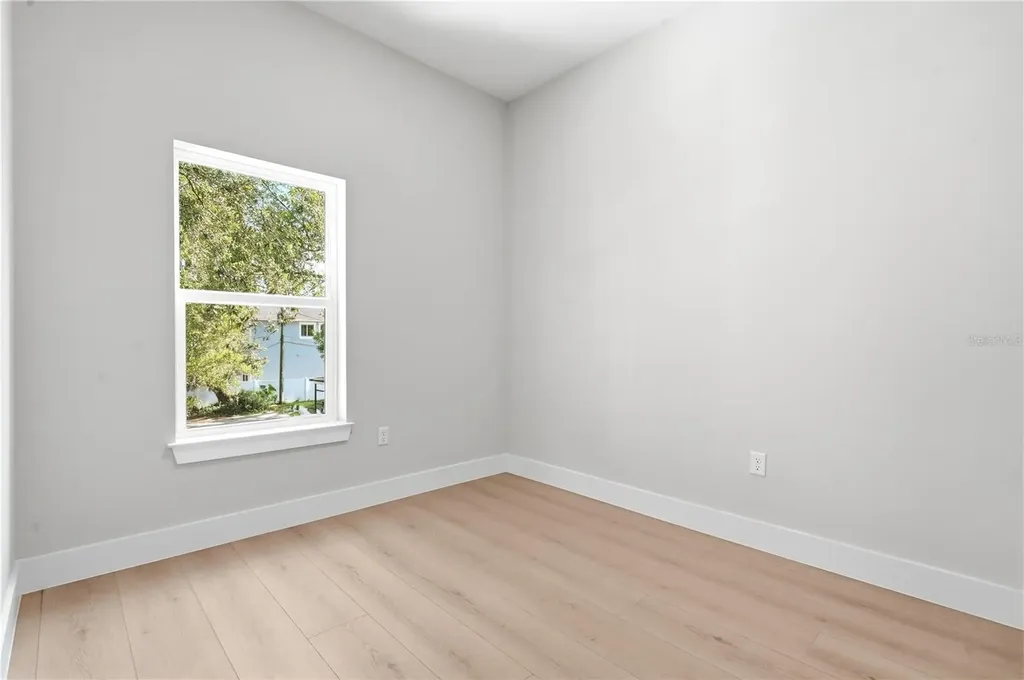 1236 Virginia Drive Orlando FL 32803