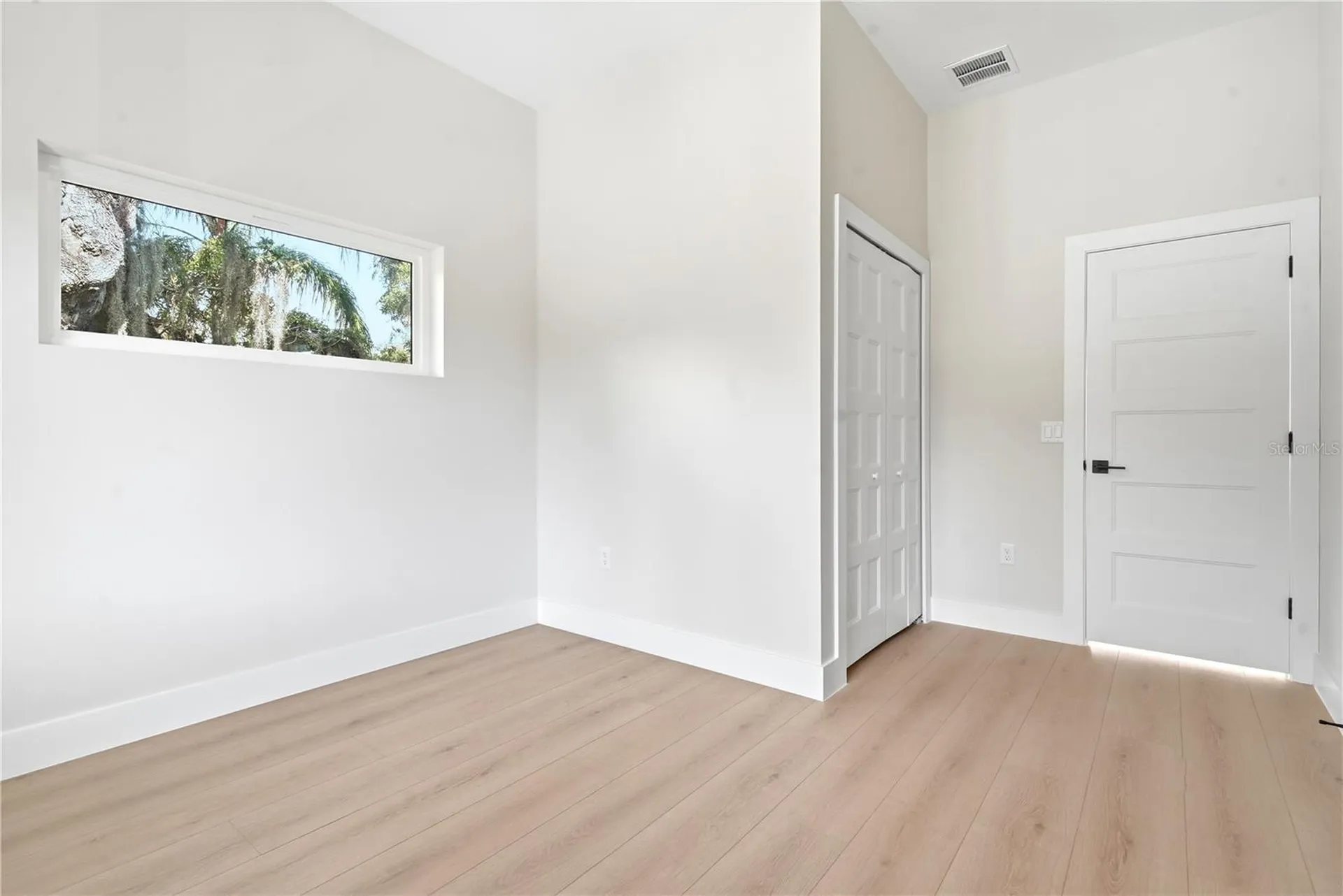 1236 Virginia Drive Orlando FL 32803
