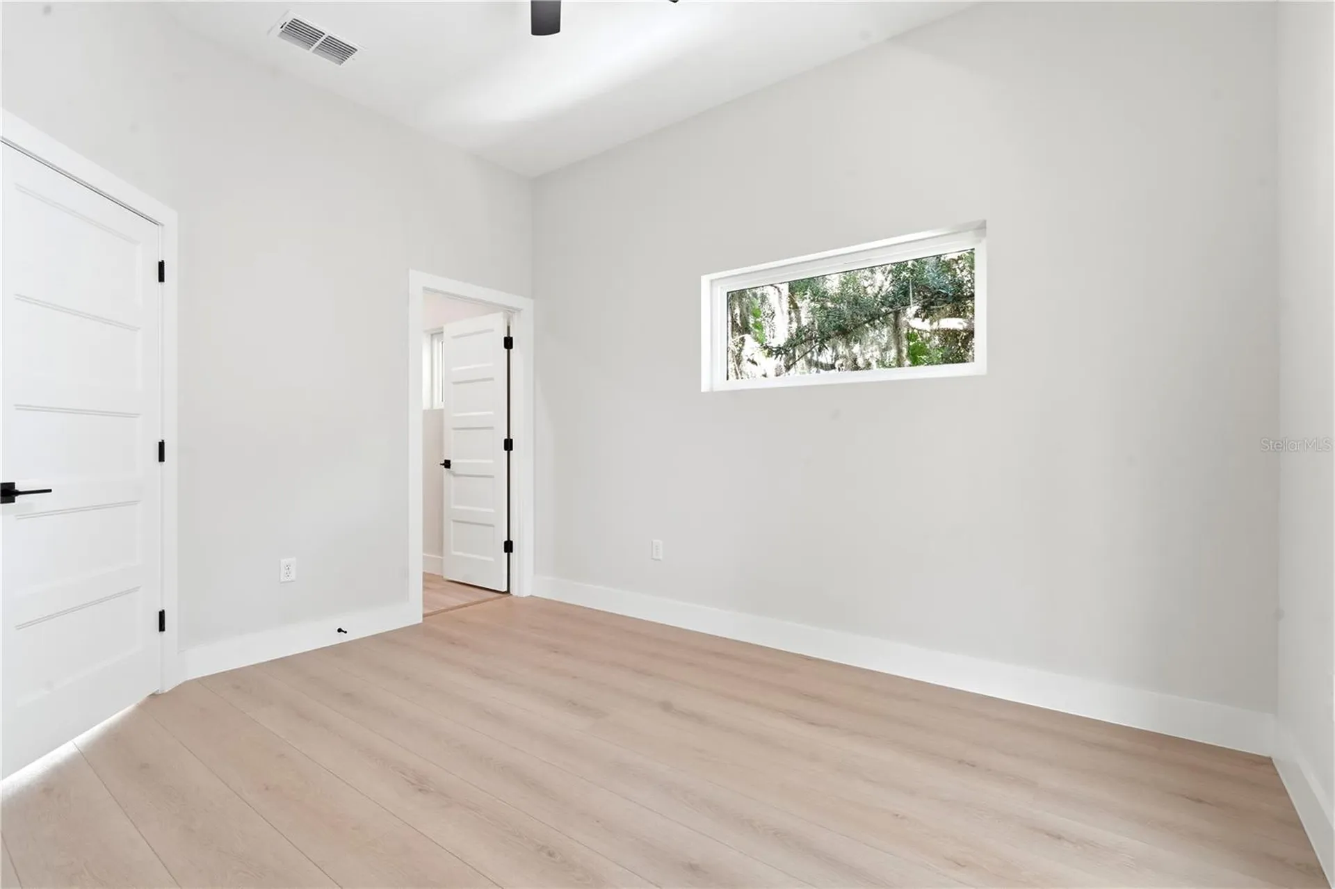 1236 Virginia Drive Orlando FL 32803