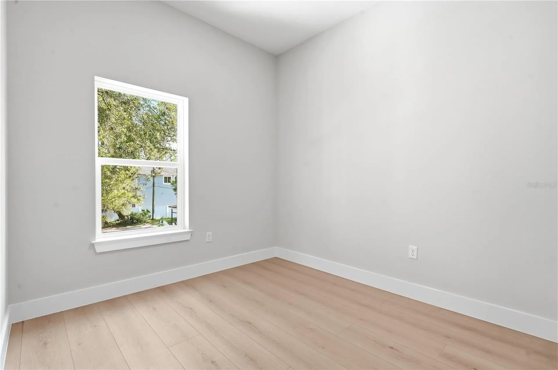 1236 Virginia Drive Orlando FL 32803