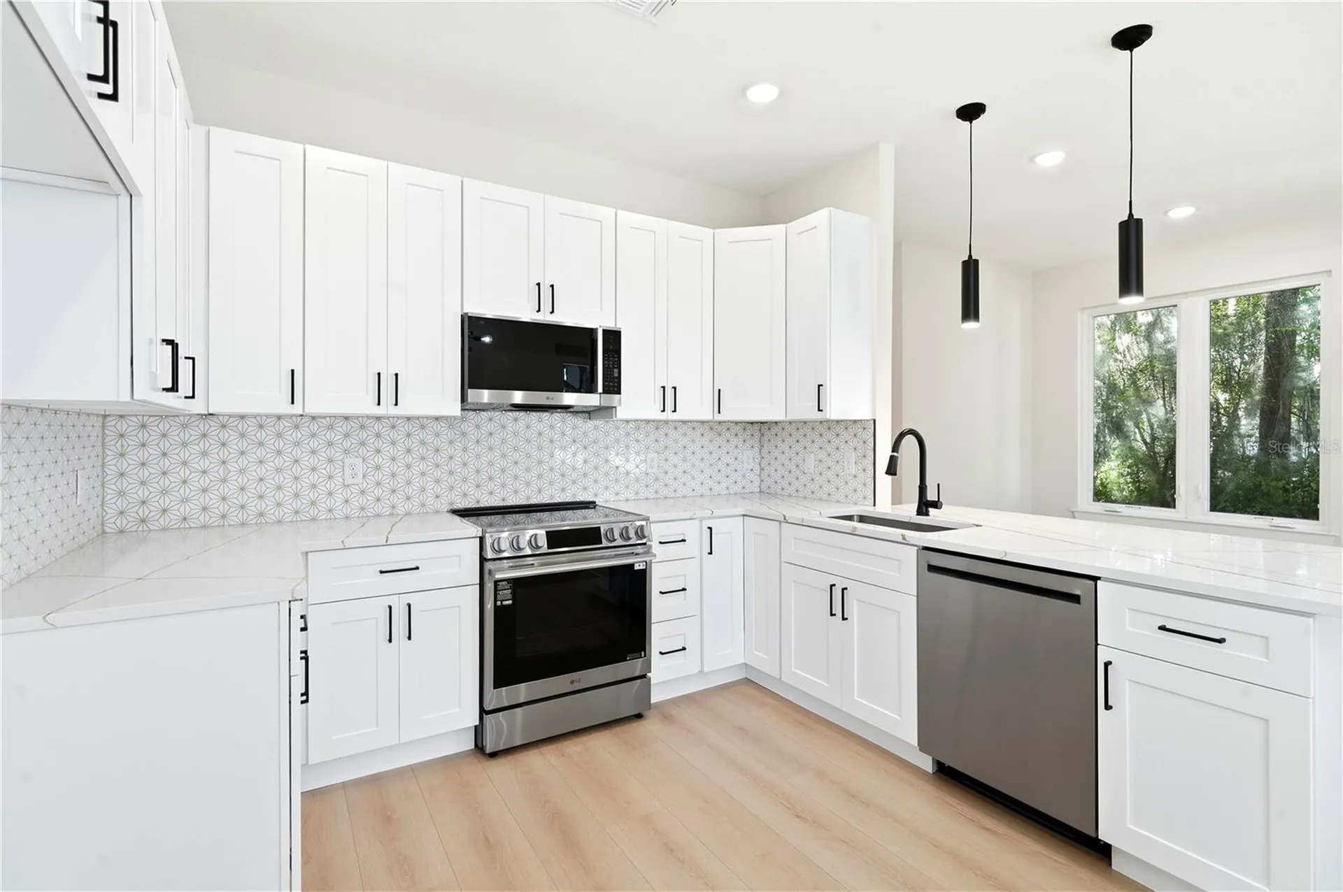 1236 Virginia Drive Orlando FL 32803