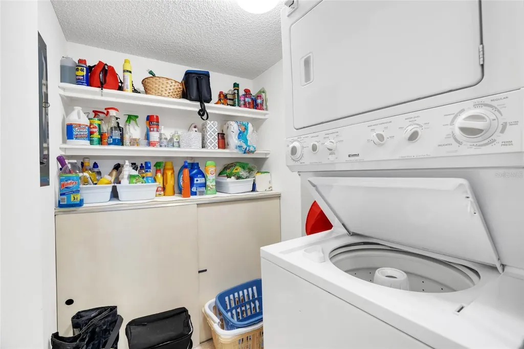 8764 Midnight Pass Road Sarasota FL 34242