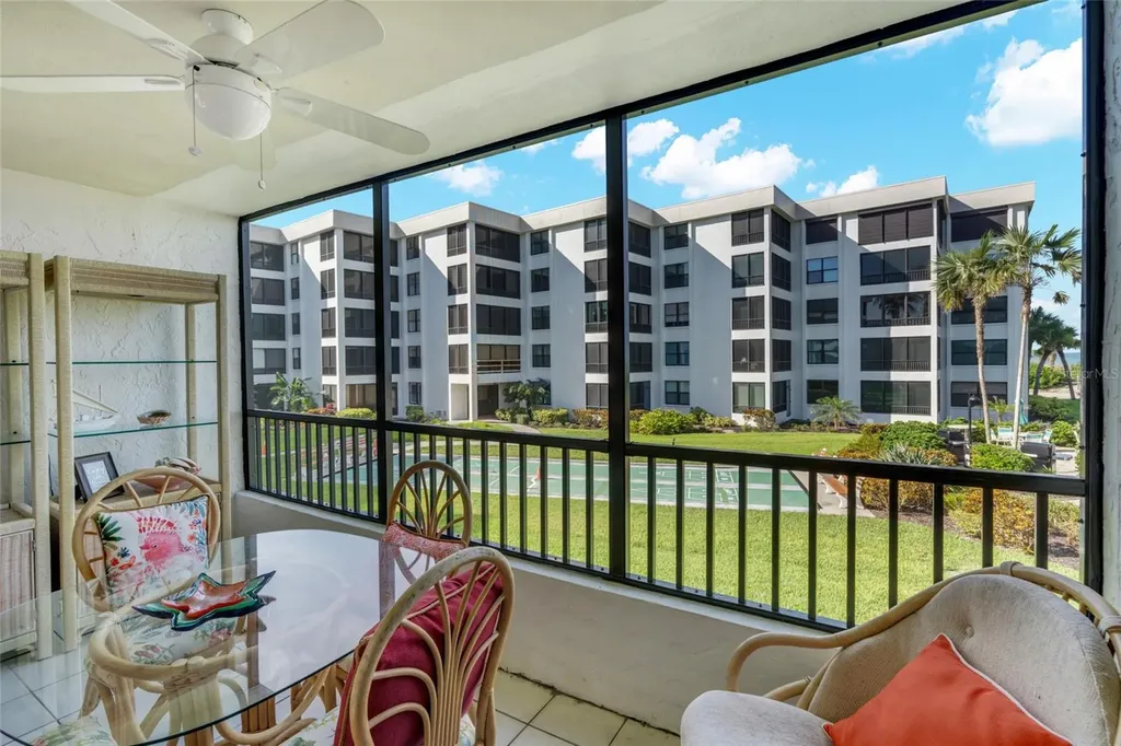 8764 Midnight Pass Road Sarasota FL 34242