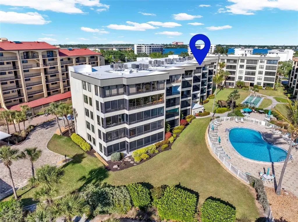 8764 Midnight Pass Road Sarasota FL 34242