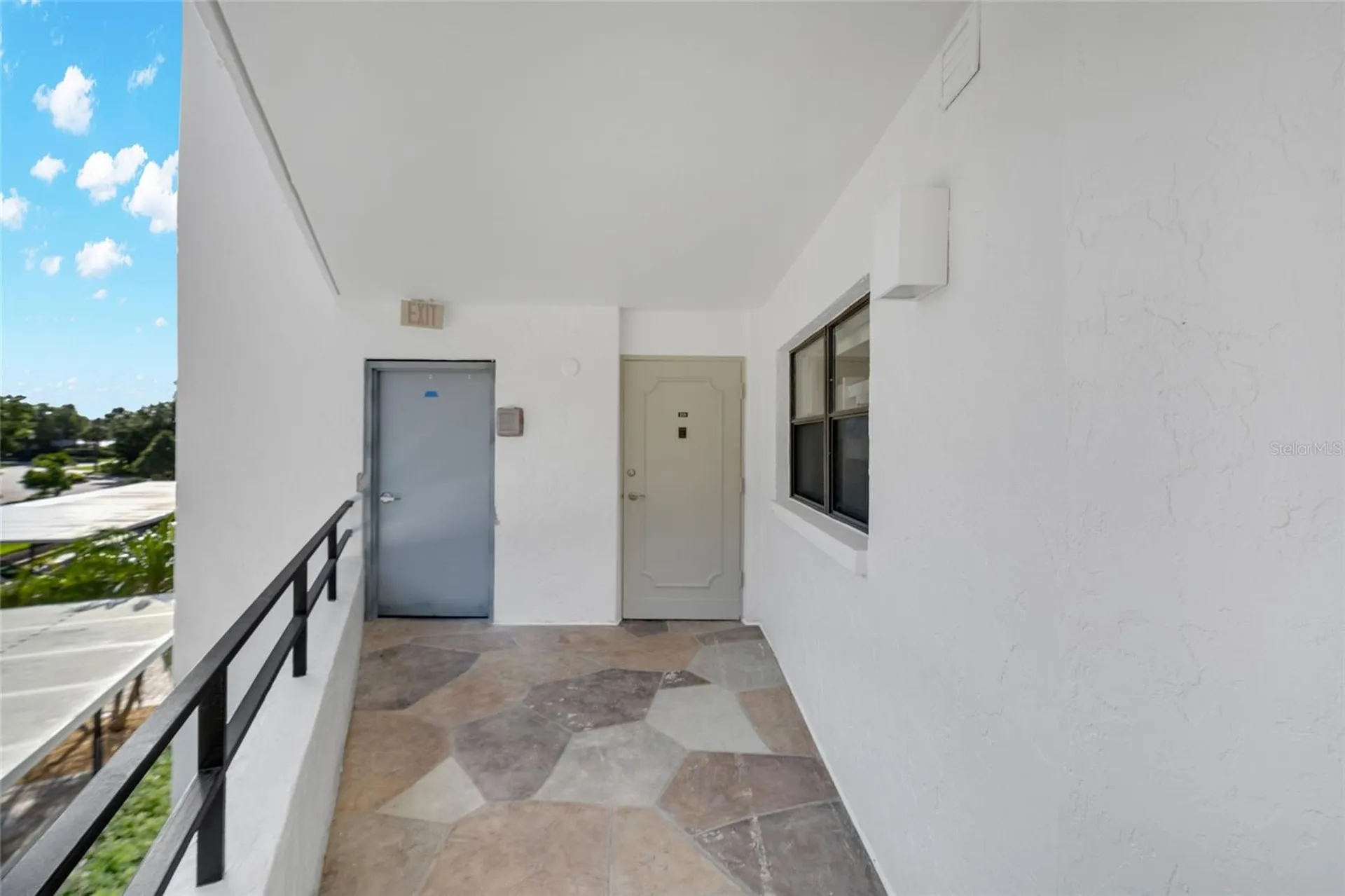 8764 Midnight Pass Road Sarasota FL 34242