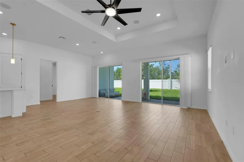 10393 Park Estates Avenue Orlando FL 32836