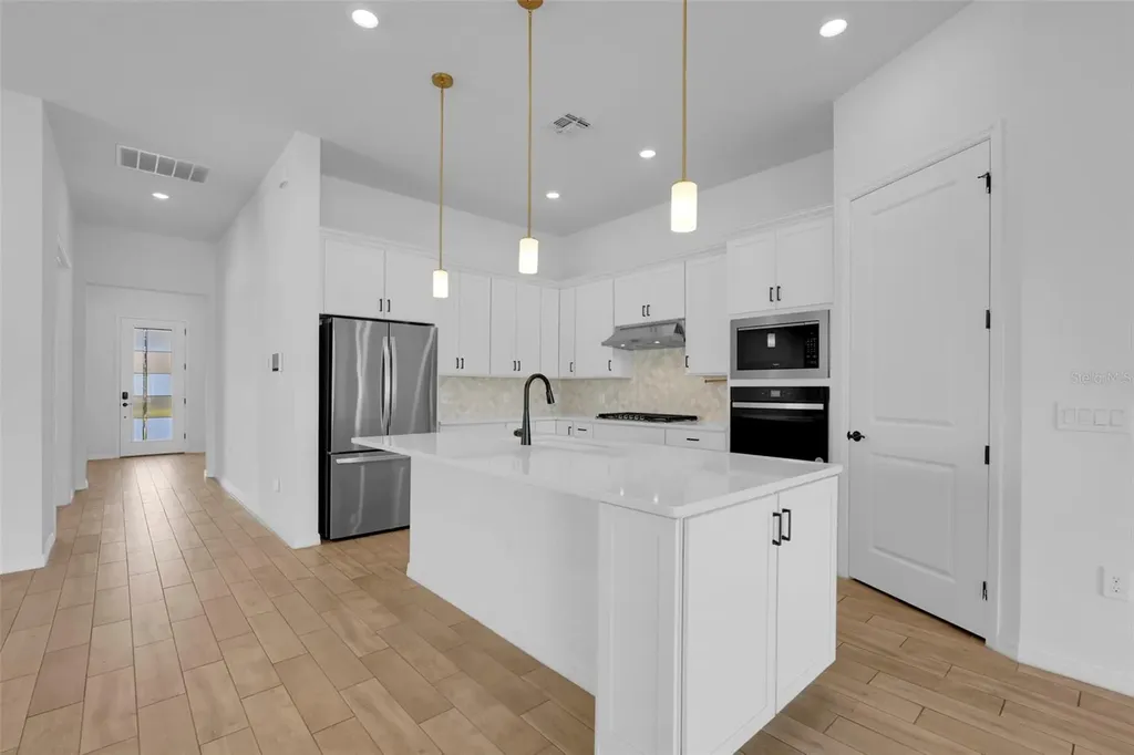 10393 Park Estates Avenue Orlando FL 32836