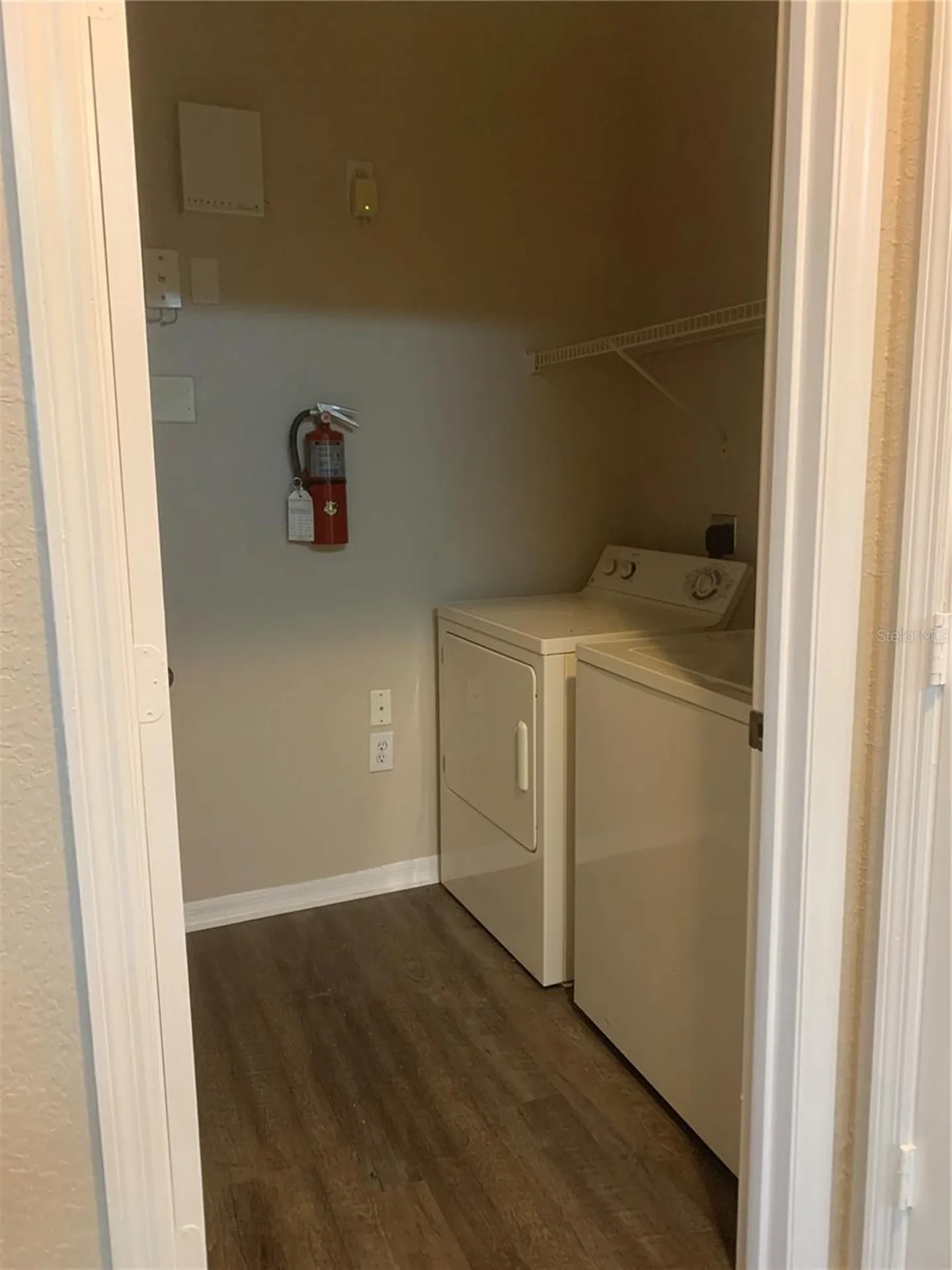 10105 Courtney Oaks Circle Tampa FL 33619