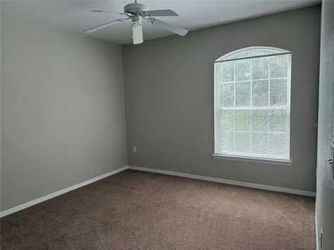 10105 Courtney Oaks Circle Tampa FL 33619