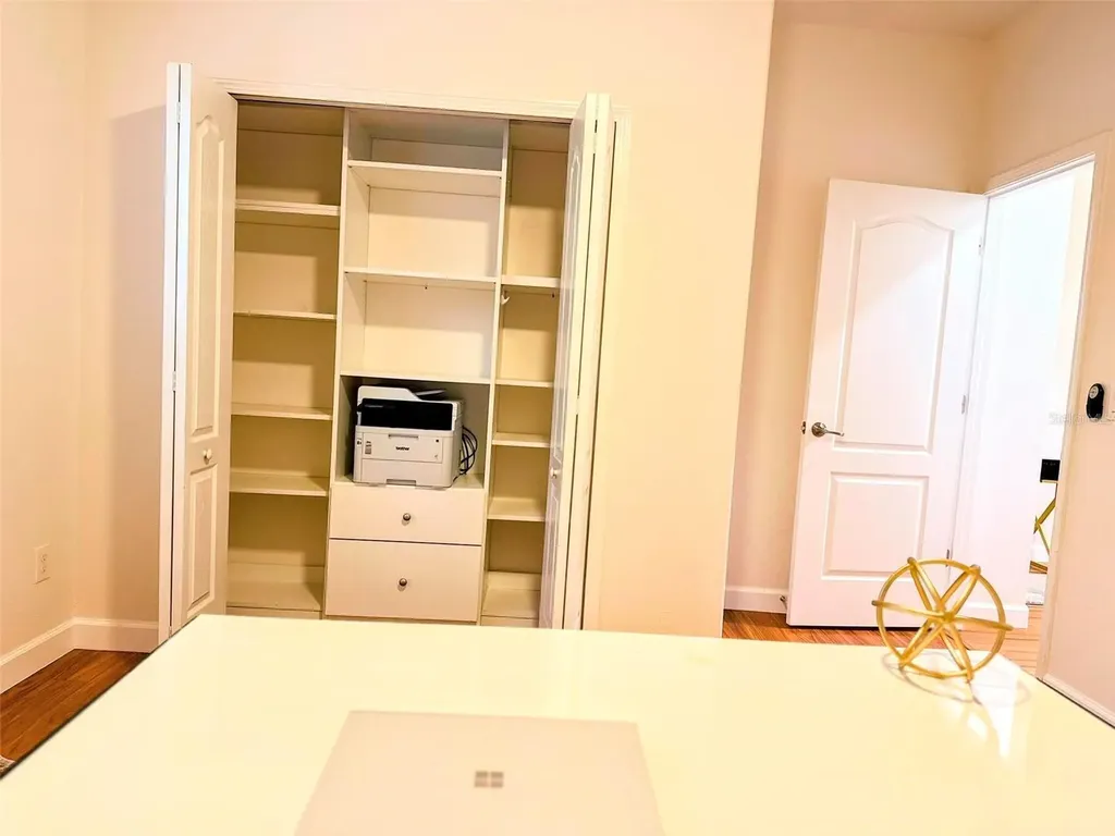 19311 Prairie Tree Place Tampa FL 33647