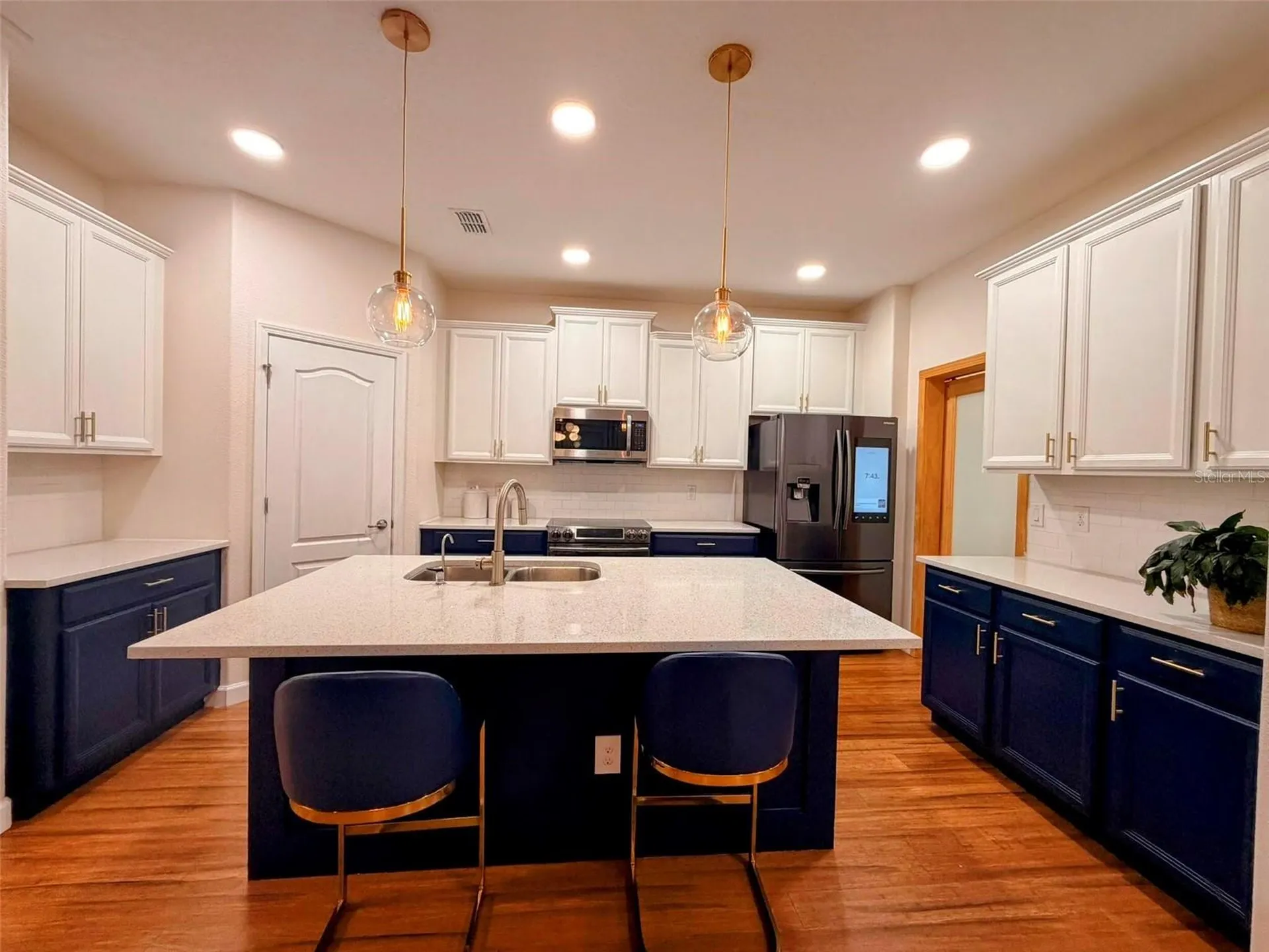 19311 Prairie Tree Place Tampa FL 33647