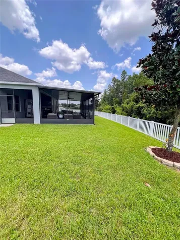 19311 Prairie Tree Place Tampa FL 33647