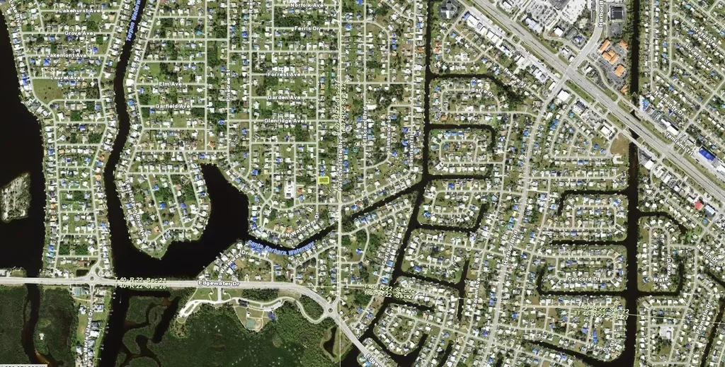 225 Seminole Boulevard NW Port Charlotte FL 33952