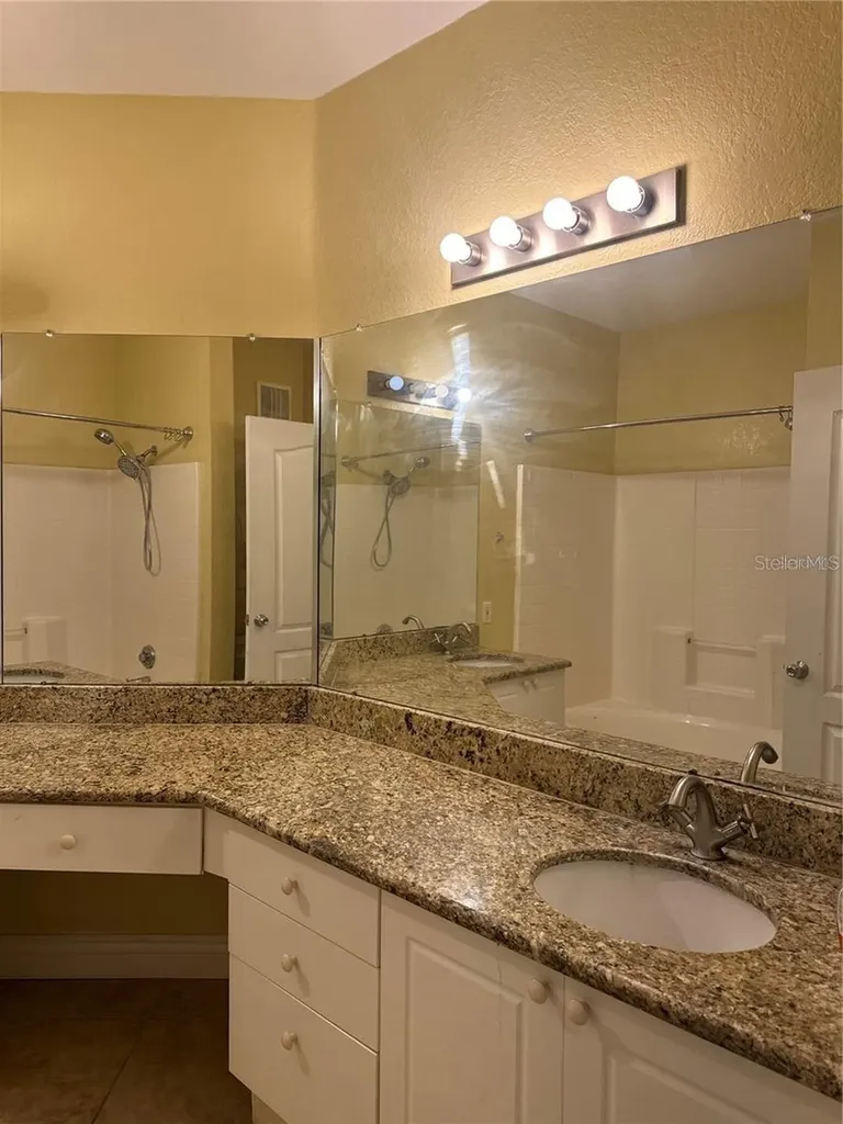 2724 Via Murano Clearwater FL 33764