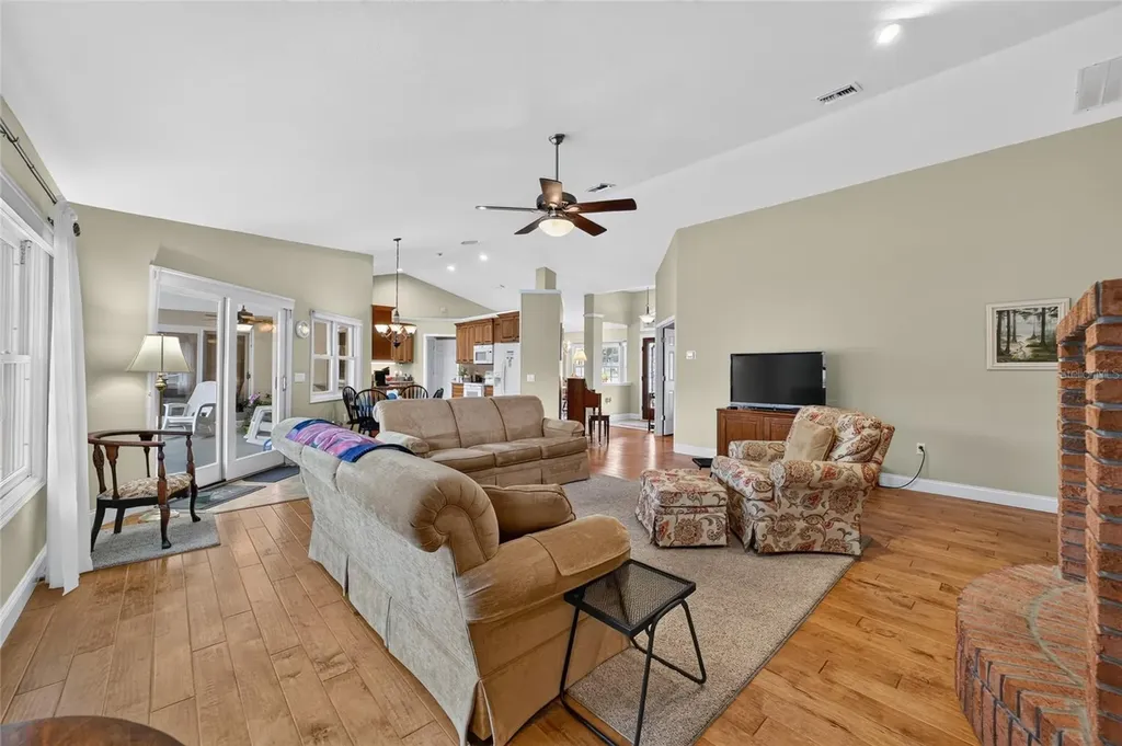2319 SE 30th Street Ocala FL 34471