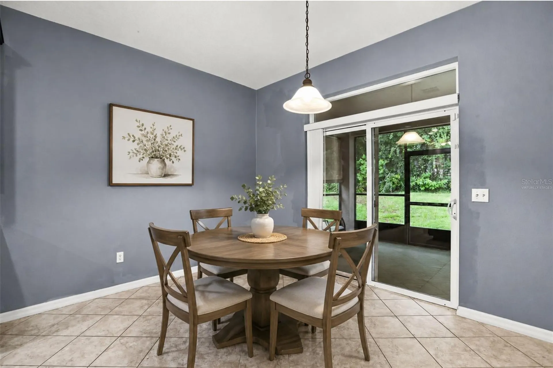 925 Counts Crest Circle Apopka FL 32712