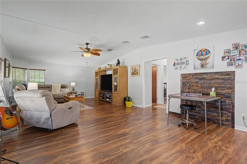 37602 Lilly Bea Avenue Zephyrhills FL 33541