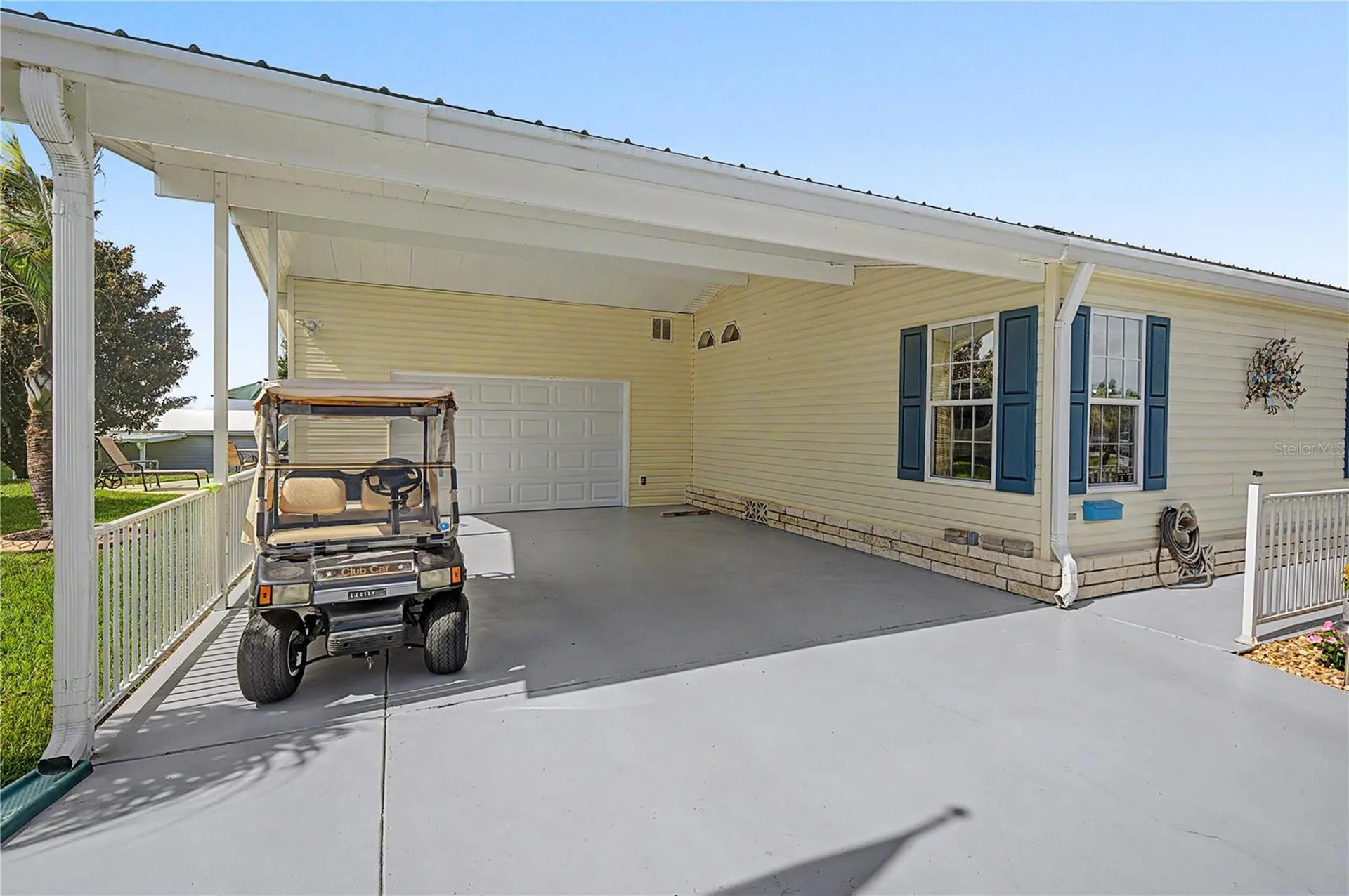 37602 Lilly Bea Avenue Zephyrhills FL 33541