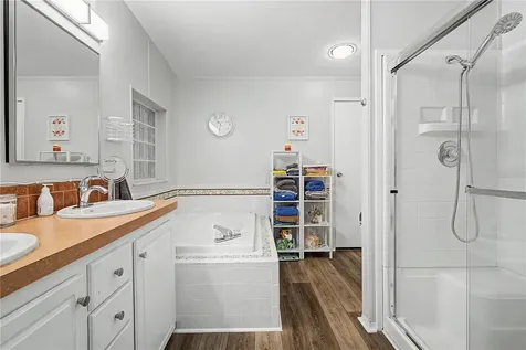 37602 Lilly Bea Avenue Zephyrhills FL 33541