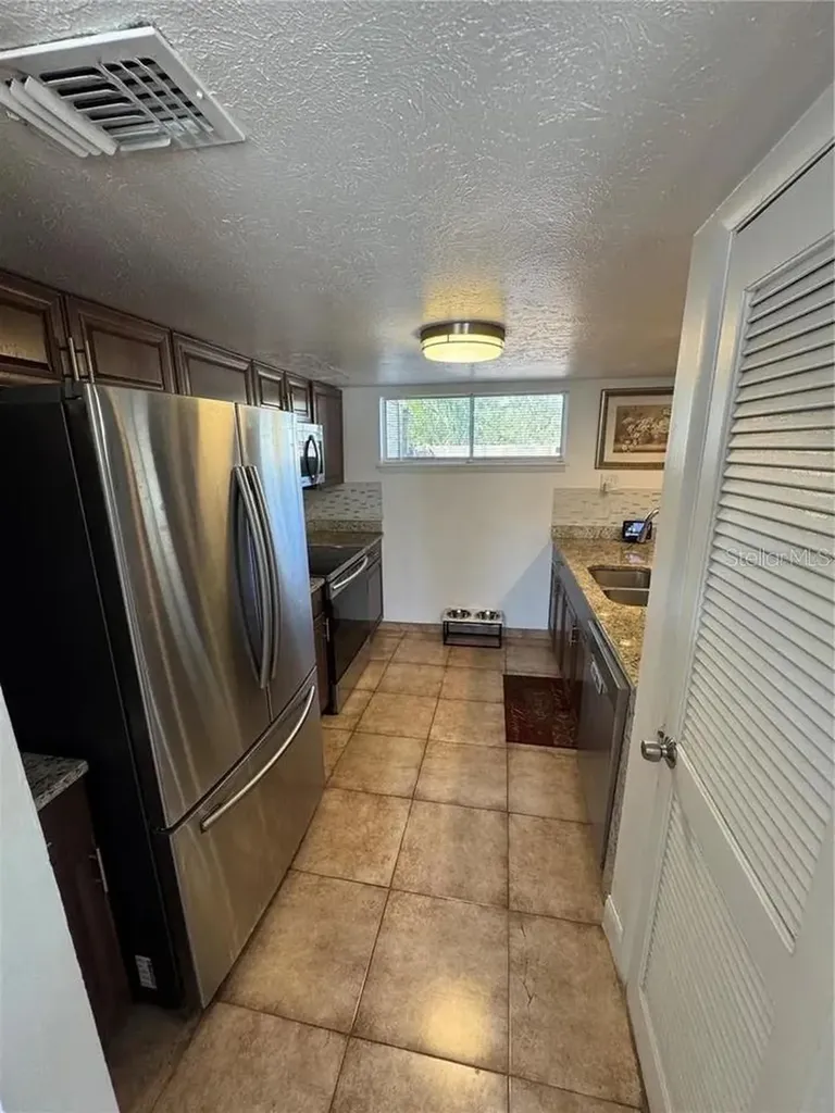 1836 Warringwood Drive Orlando FL 32839