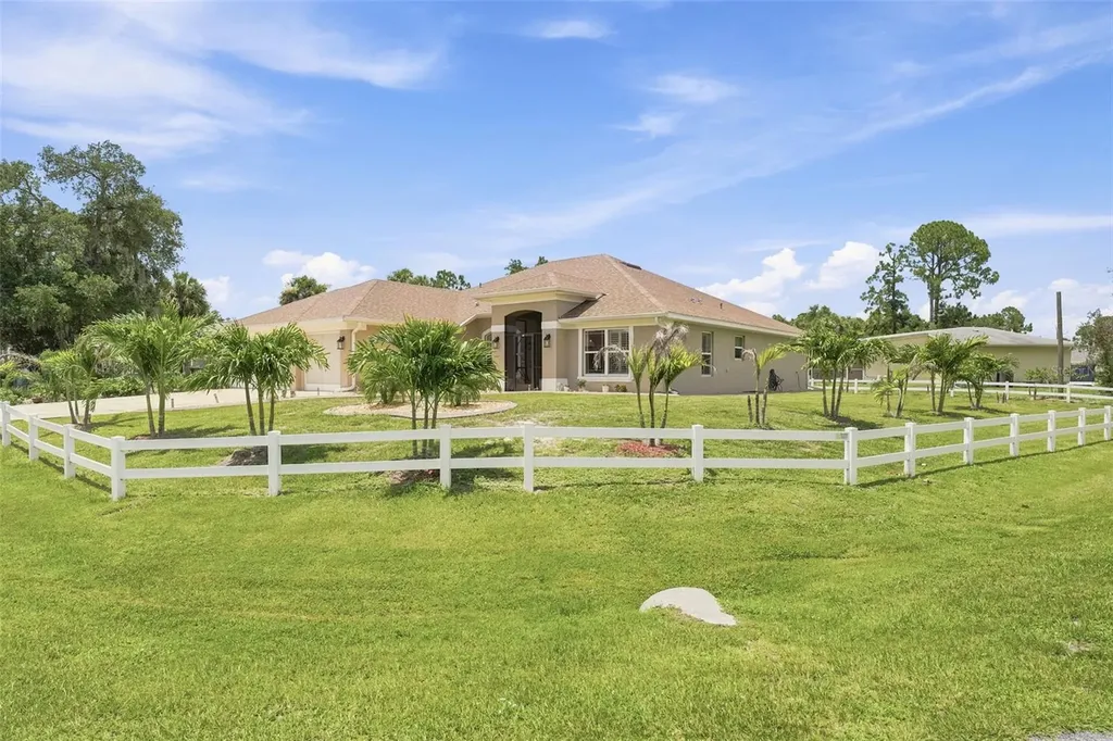 2602 Yamada Lane North Port FL 34286