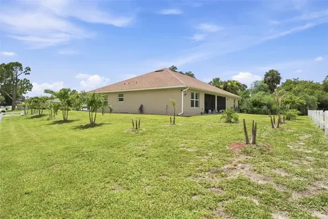 2602 Yamada Lane North Port FL 34286