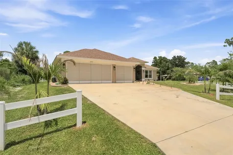 2602 Yamada Lane North Port FL 34286