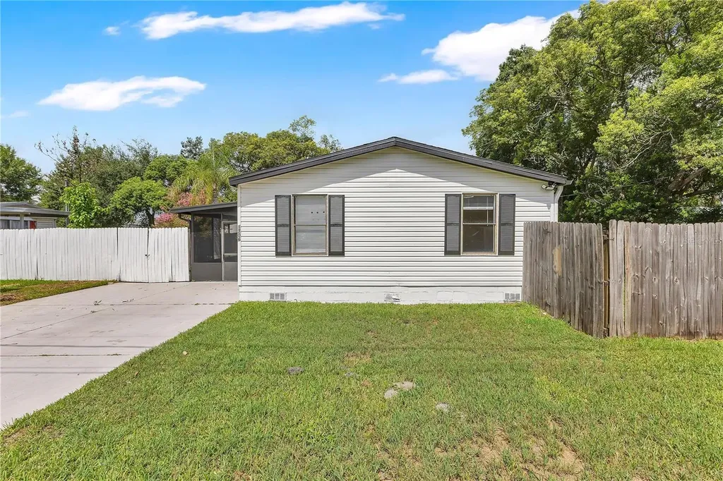 1706 Charleston Lane St Cloud FL 34769