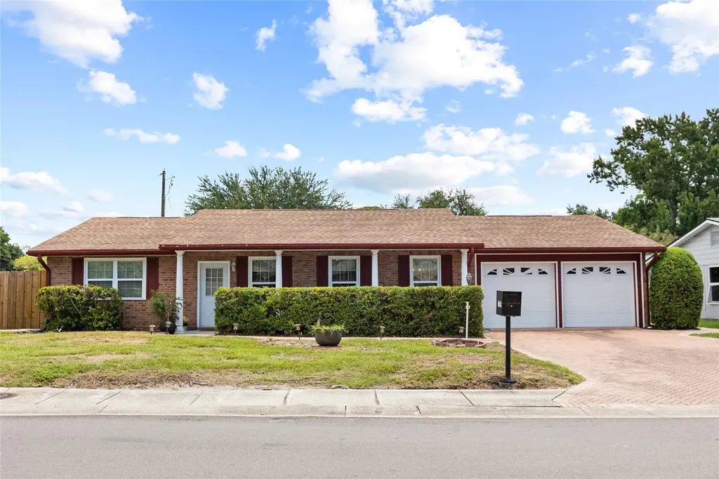 7797 132nd Way Seminole FL 33776