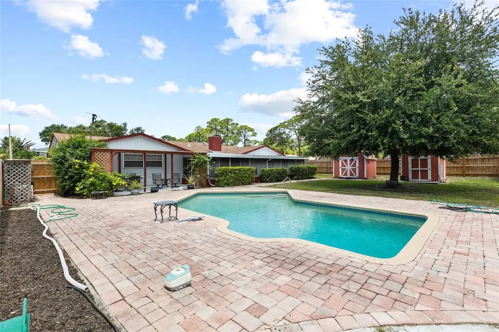 7797 132nd Way Seminole FL 33776